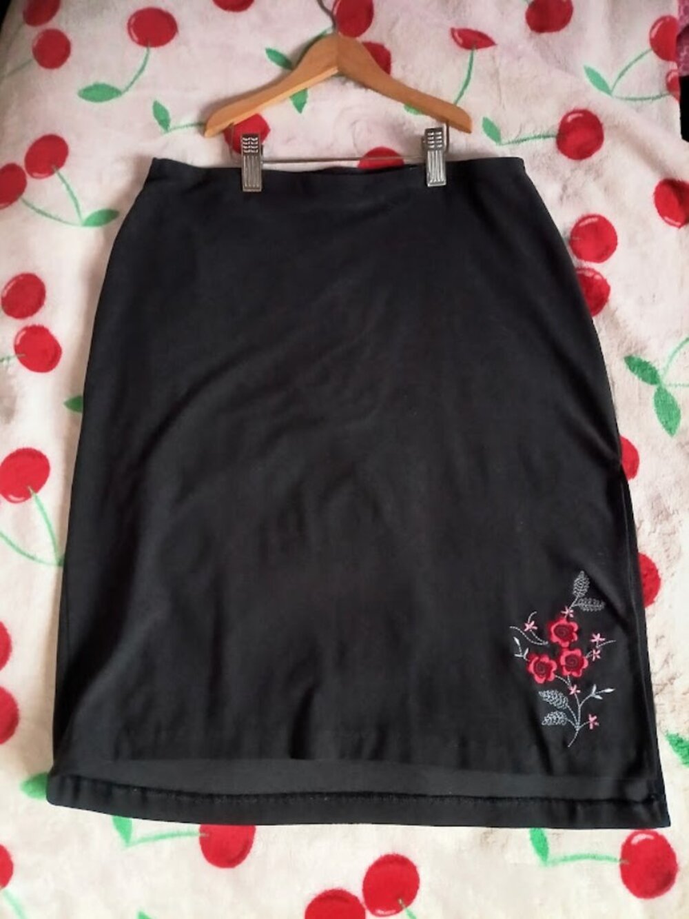 Joe Benbasset black pencil skirt (altered)